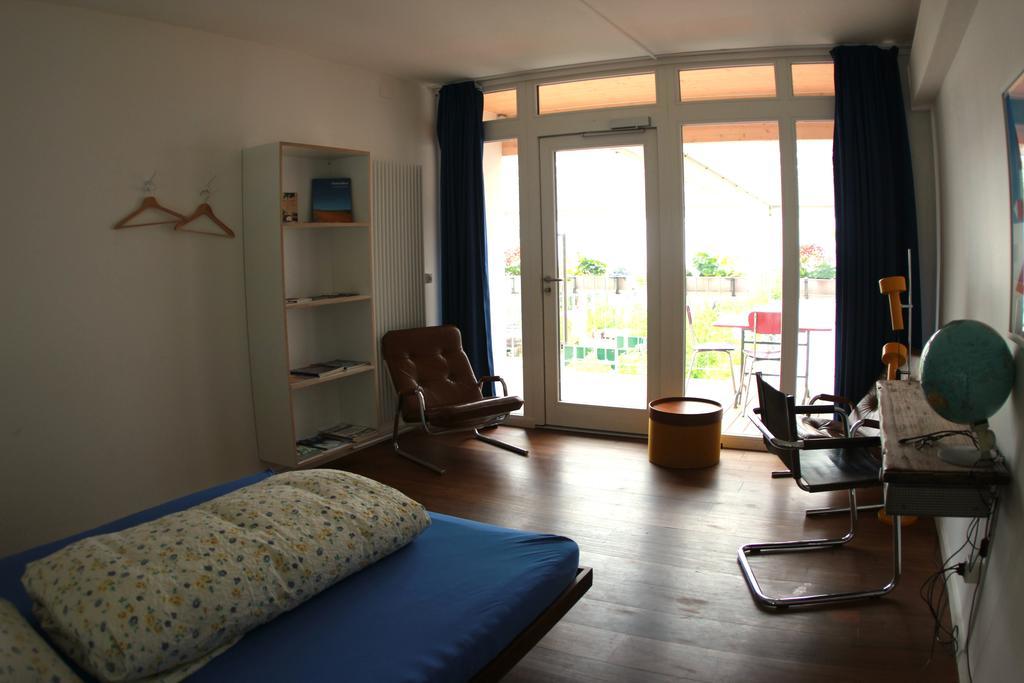 Basel Backpack Pansiyon Dış mekan fotoğraf